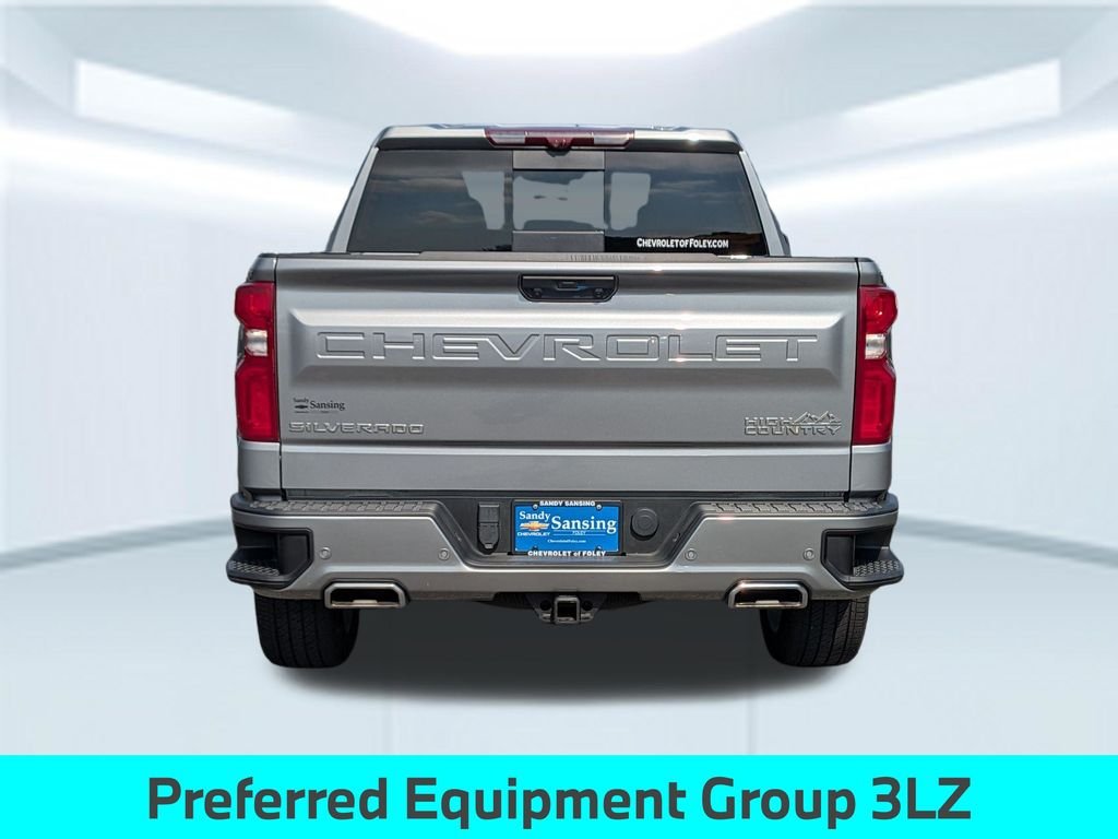 Used 2024 Gray Chevrolet High Country image 5