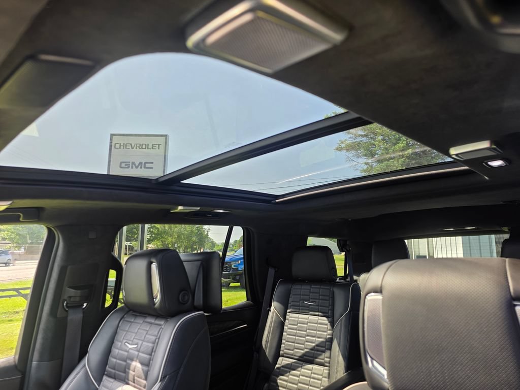 Used 2024 Black Raven Cadillac Sport Platinum image 30