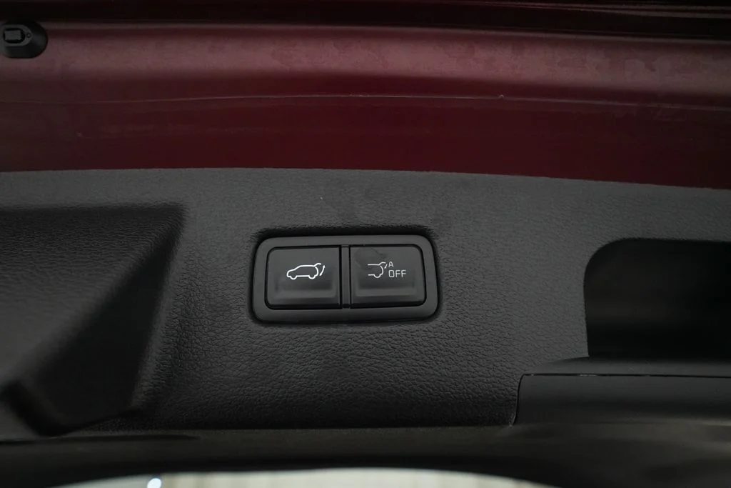 Used 2024 Red Kia EX image 14