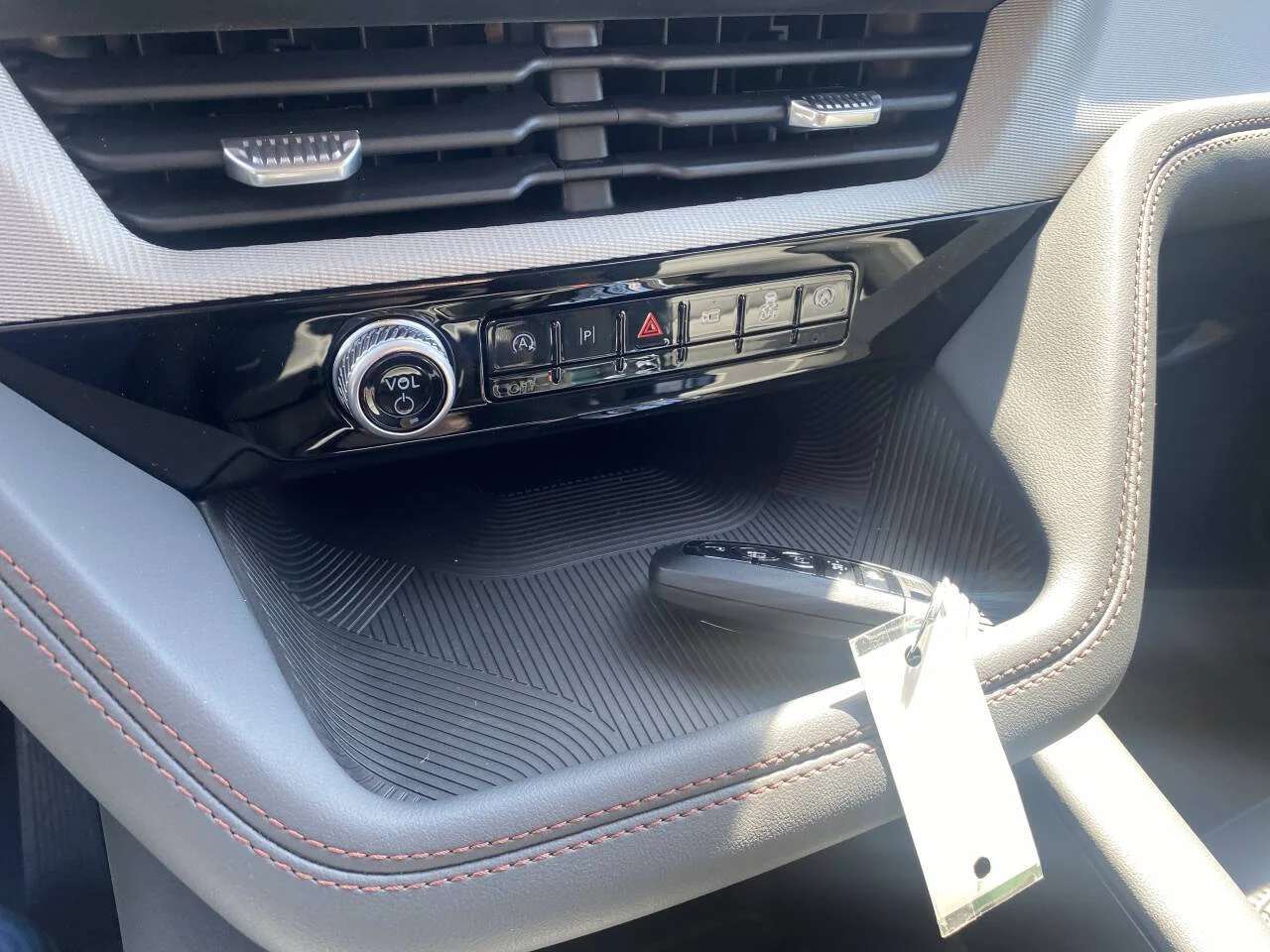 New 2026 Carbonized Gray Metallic Ford Active image 16