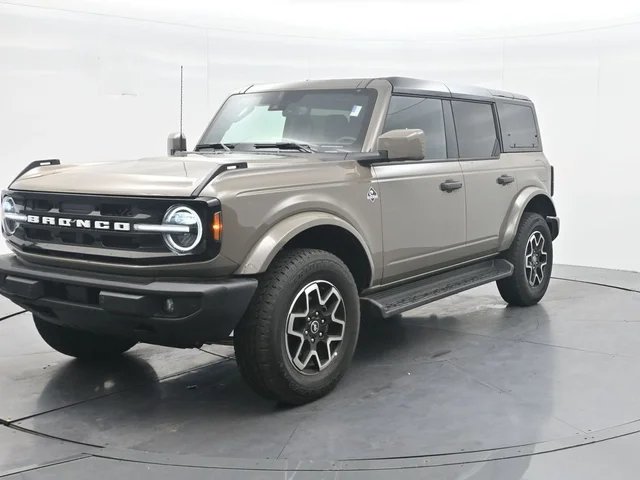 2026 Ford Bronco Outer Banks®