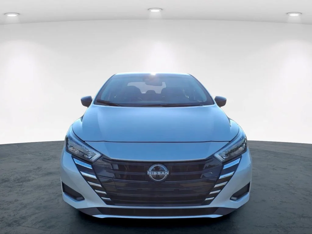 Used 2025 Silver Nissan 1.6 S image 4