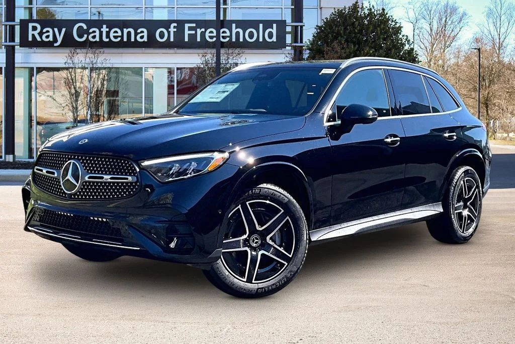 New 2026 Black Mercedes-Benz GLC 300 image 1