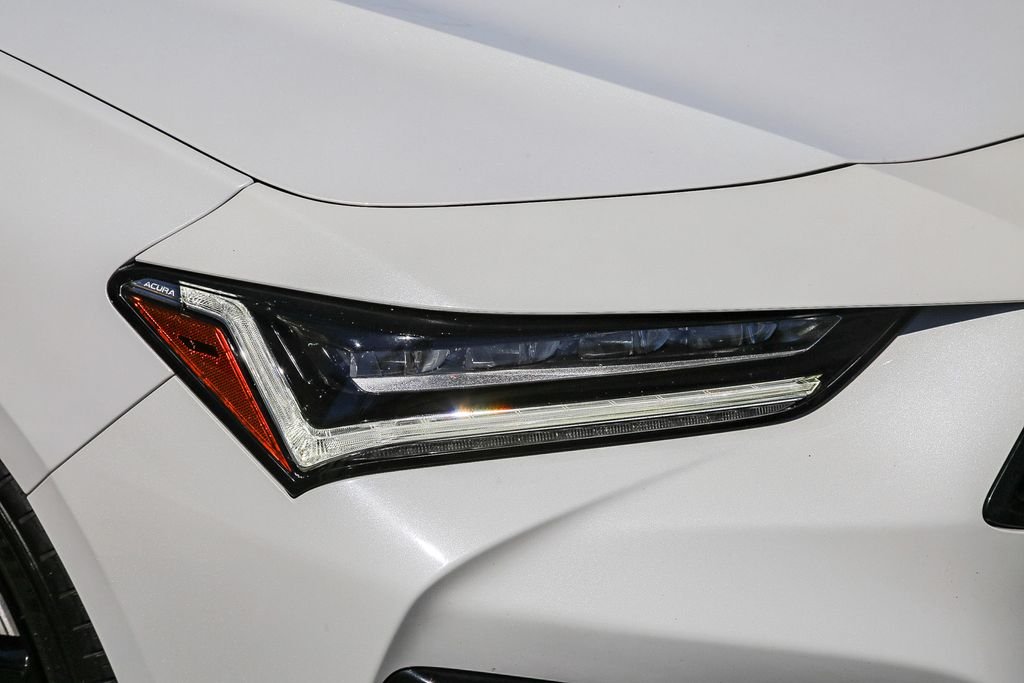 Used 2023 Platinum White Pearl Acura A-Spec Package image 10