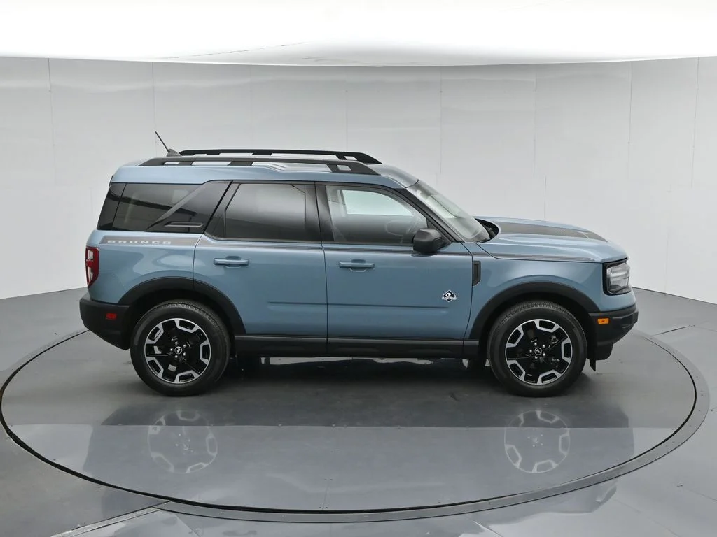 Used 2023  Ford Outer Banks image 36
