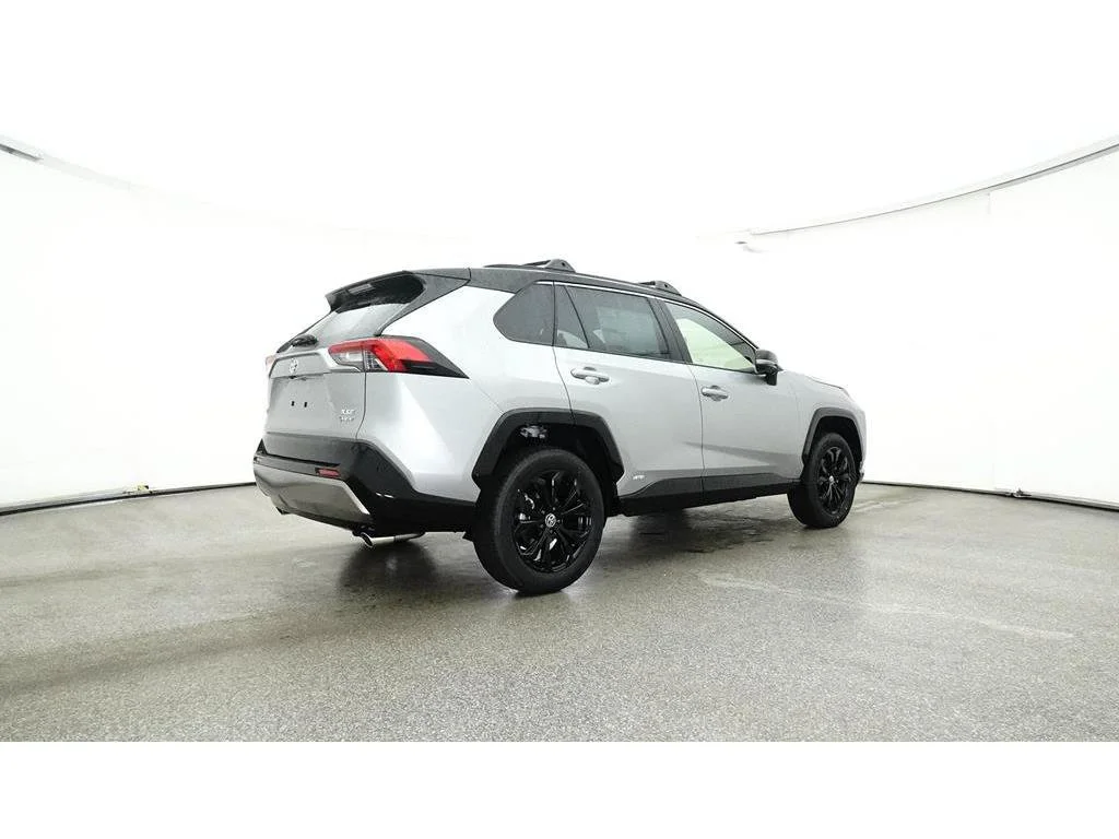 Used 2025 Silver Toyota XSE image 31