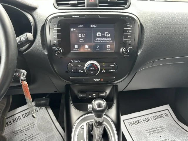 Used 2018 Red Kia Plus image 14
