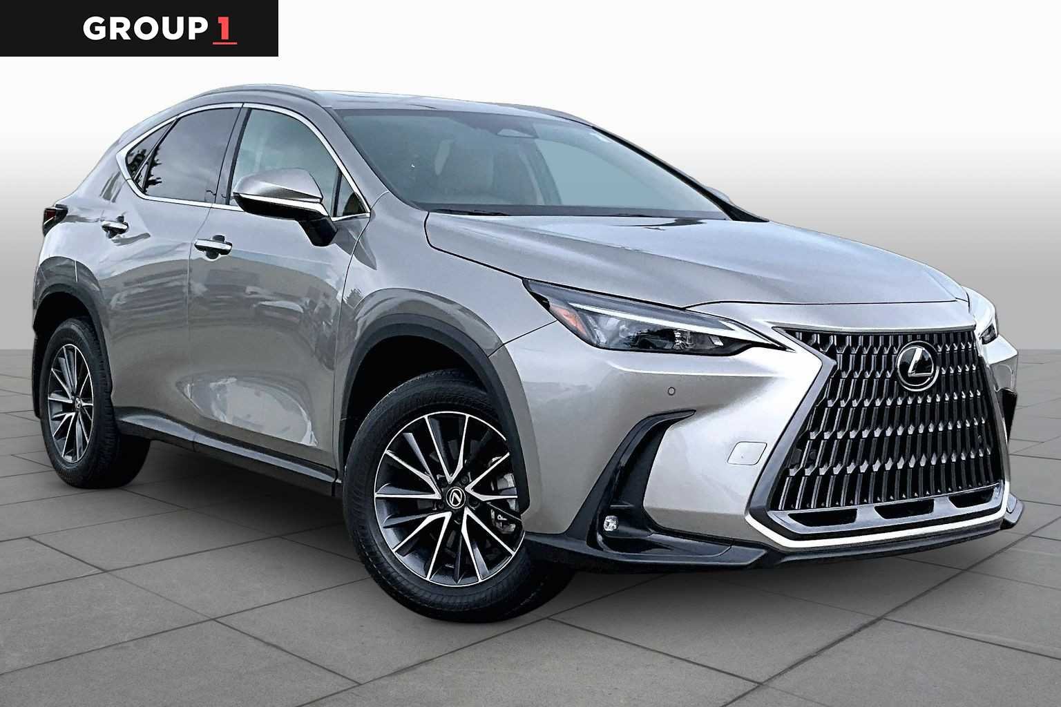 Used 2025 Atomic Silver Lexus Premium image 3