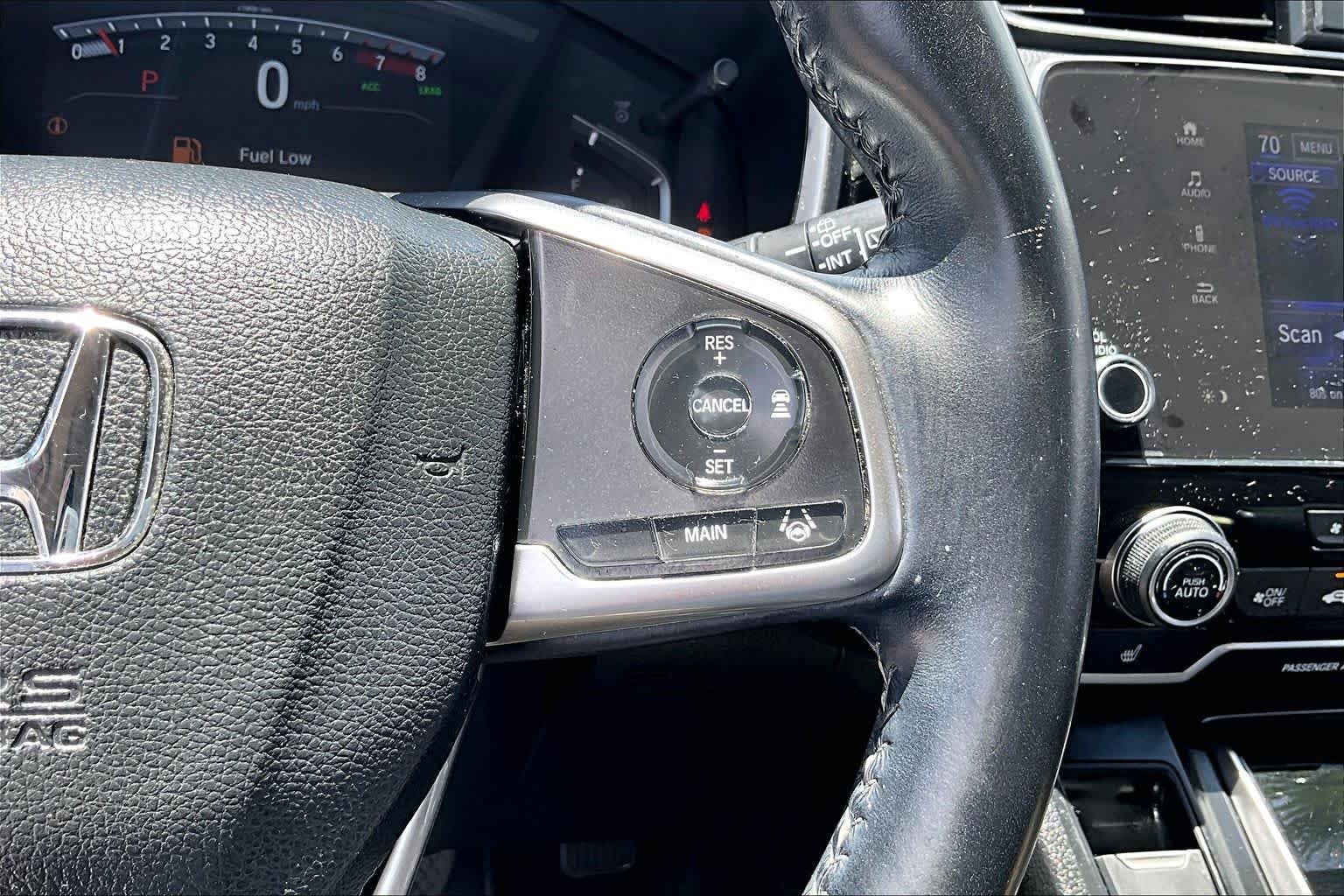 Used 2018 Lunar Silver Metallic Honda EX-L image 25