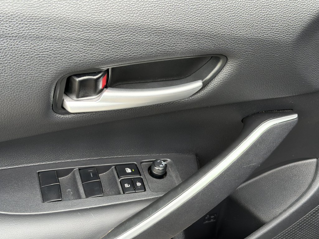 2023 Toyota Corolla SE - Photo 21