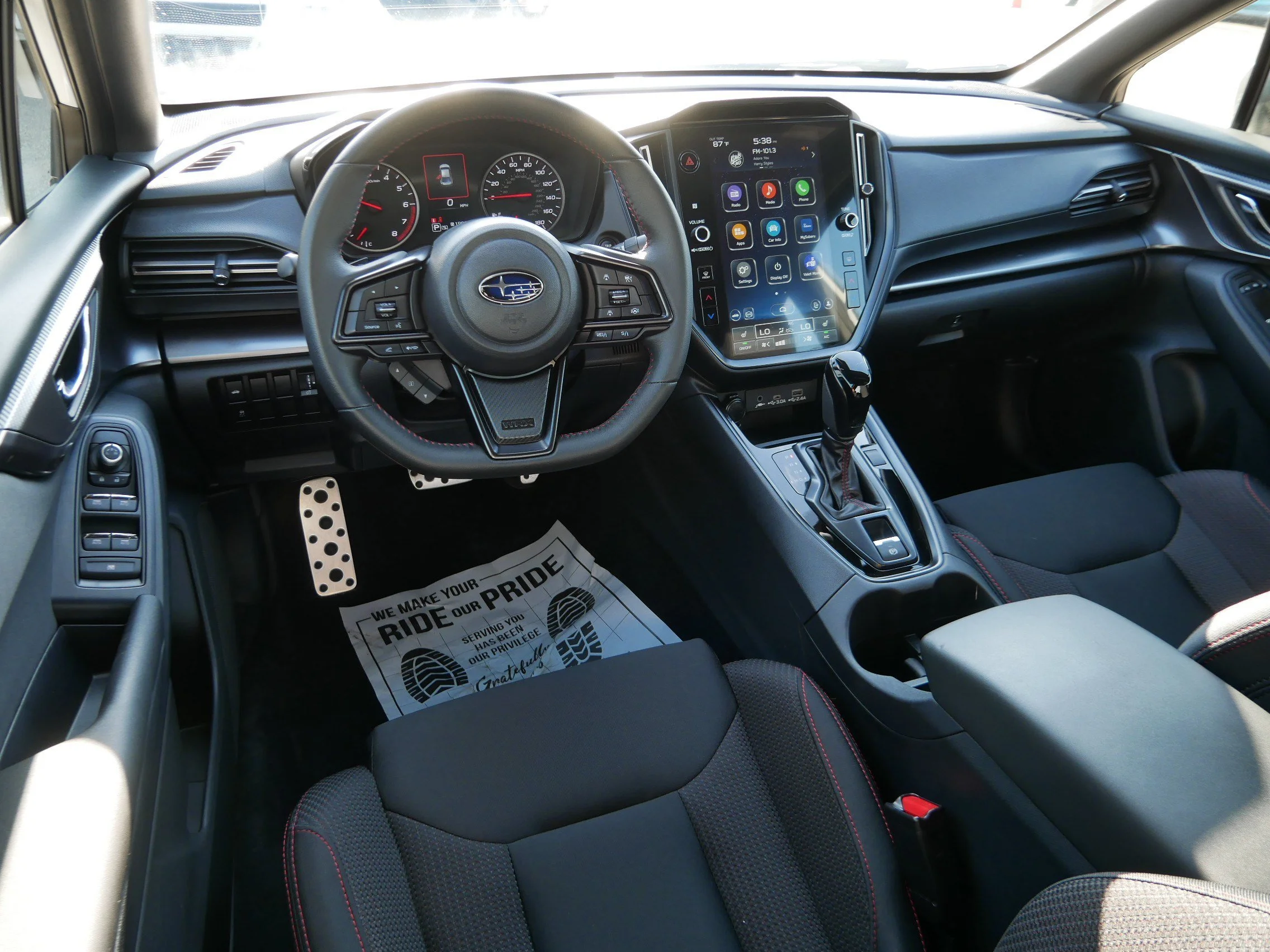 Used 2024 Ceramic White Subaru Premium image 19