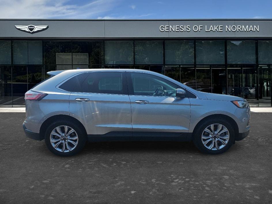 Used 2023 Silver Metallic Ford Titanium image 4