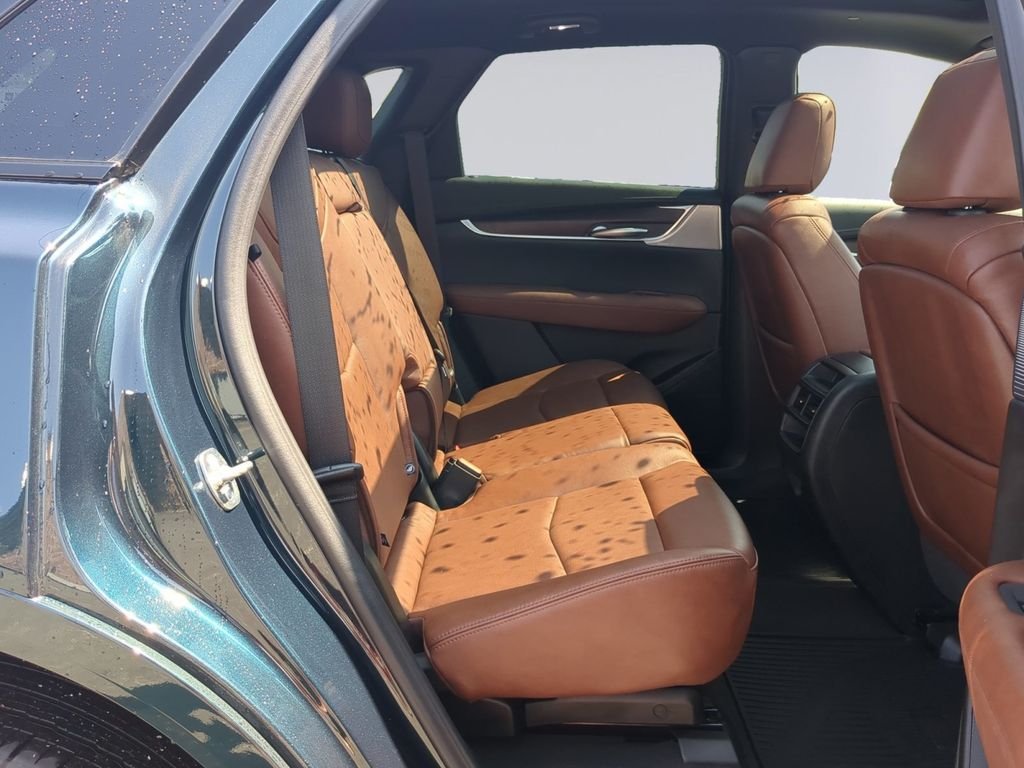 Used 2025 Blue Cadillac Sport image 20