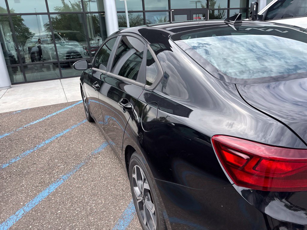 Certified Used 2021 Black Kia LXS image 17