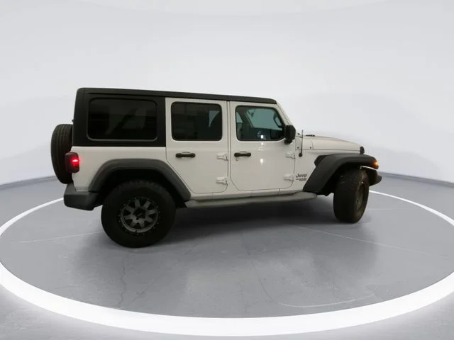 Used 2020 White Jeep Unlimited Sport S image 2