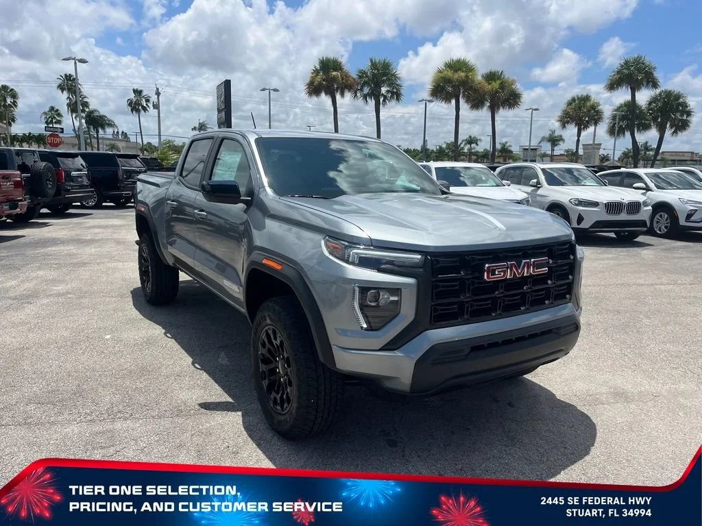 New 2026 Sterling Metallic GMC Elevation image 3
