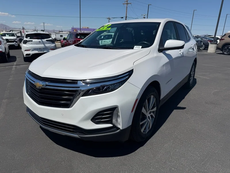 Used 2022 IRIDESCENT PEARL TRICOAT Chevrolet LT image 7
