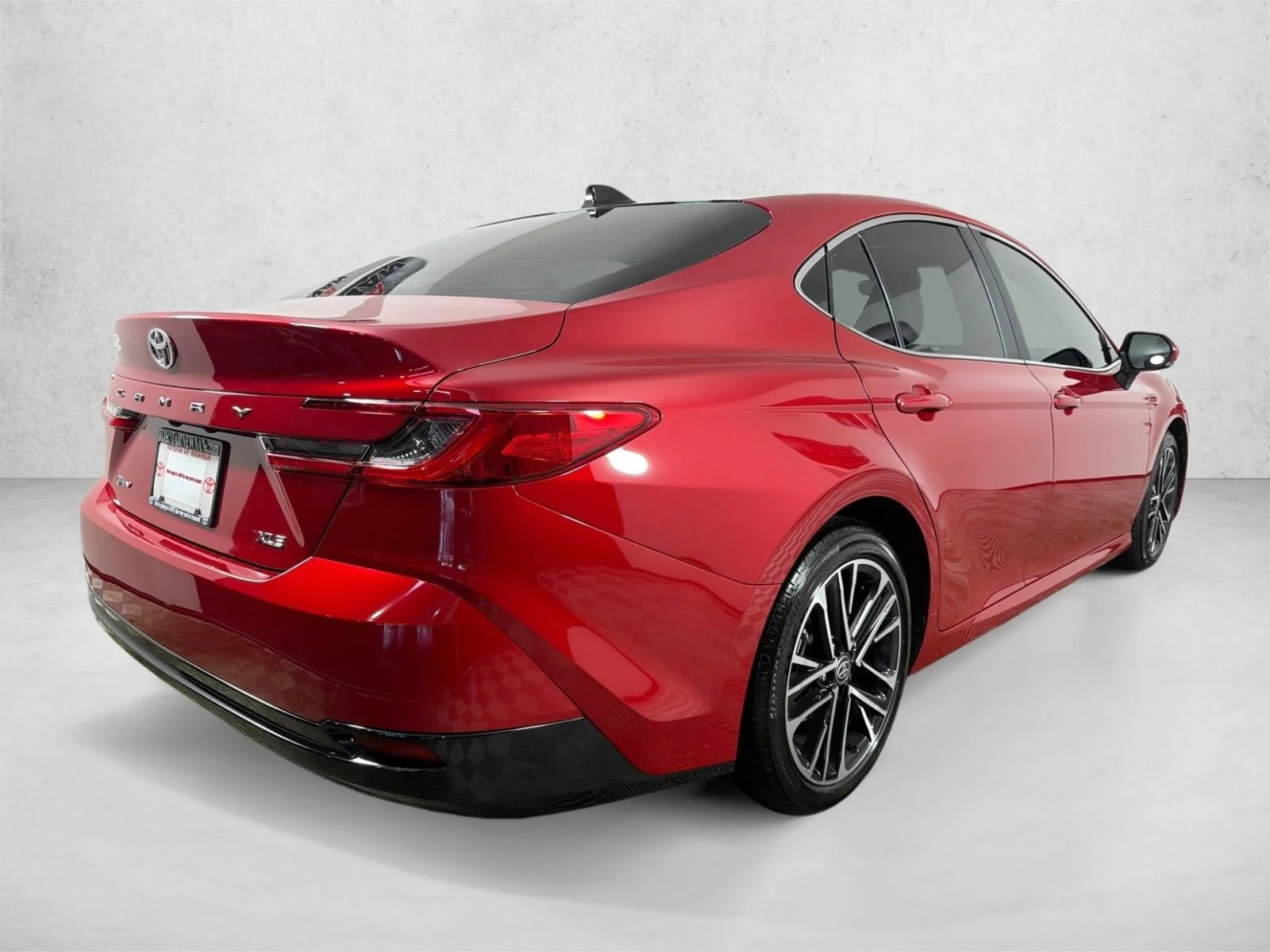 Used 2025 Gray Toyota LE image 4
