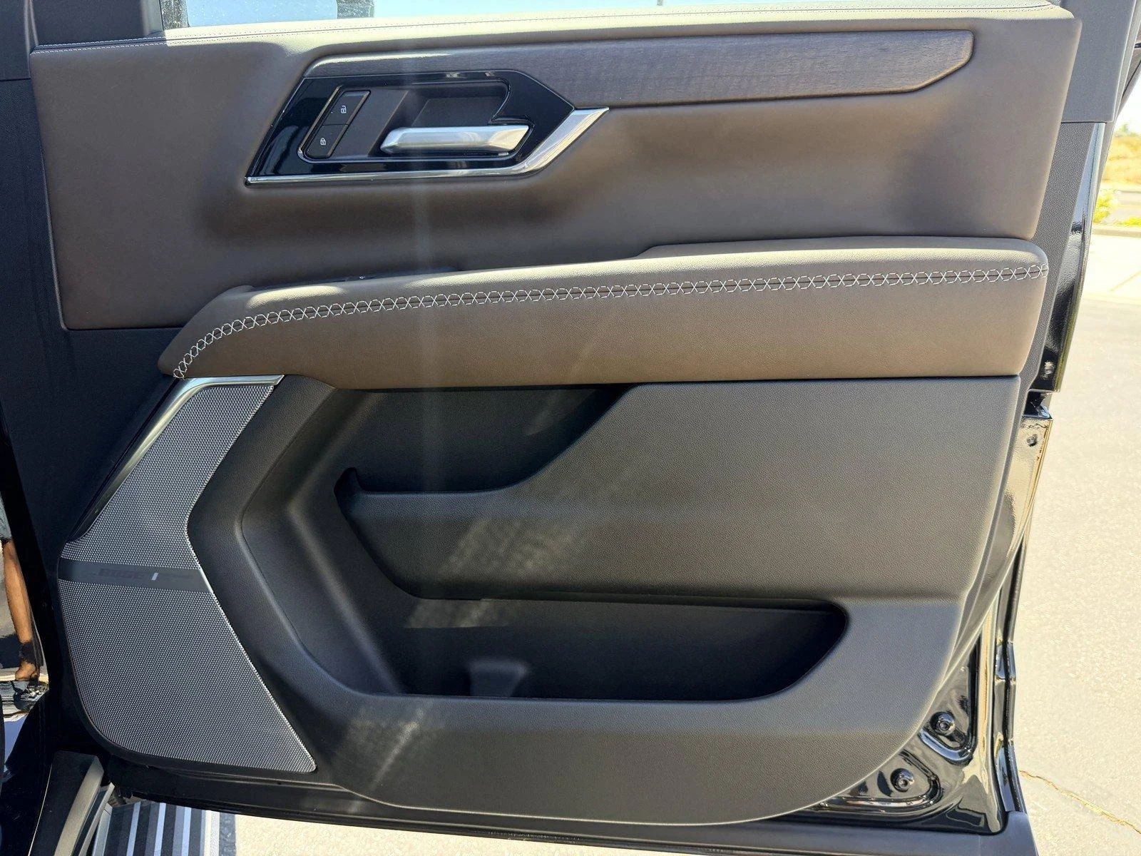 New 2026 Onyx Black GMC Denali Ultimate image 9