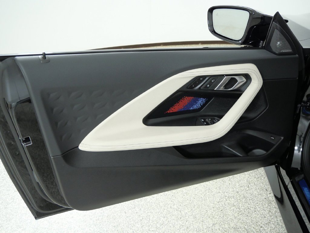New 2027 Black Sapphire Metallic BMW M240i xDrive image 27