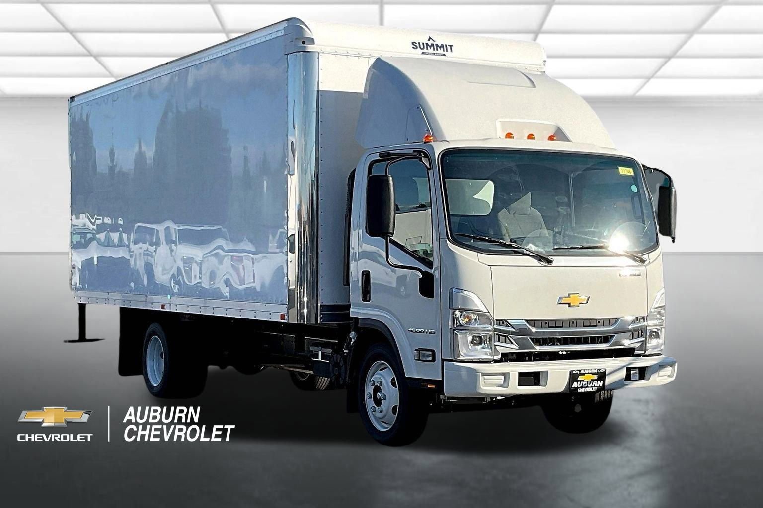 2025 Chevrolet Low Cab Forward 4500 Gas 176" WB Regular Cab's photo