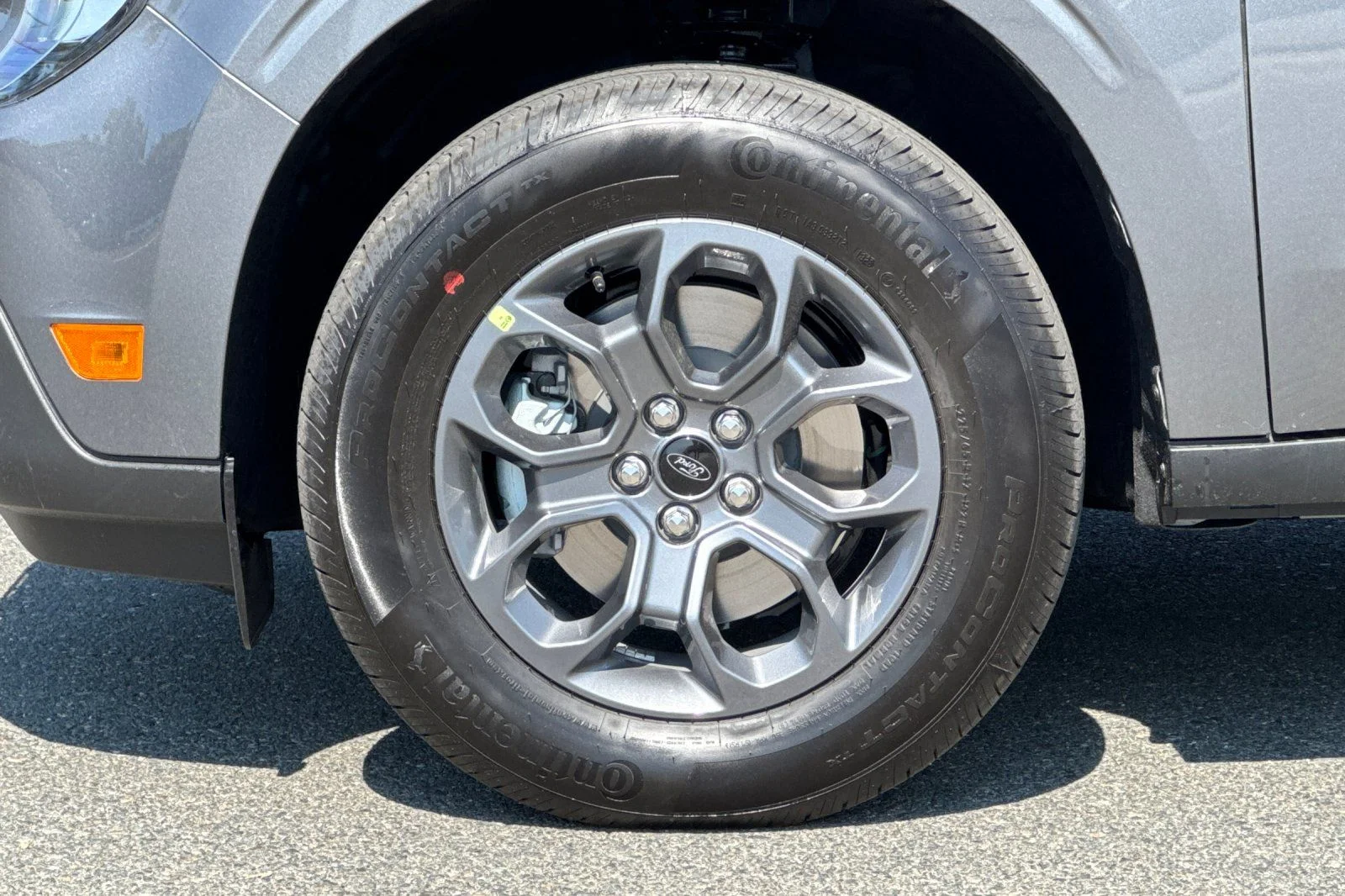 New 2026 Carbonized Gray Metallic Ford XLT image 28