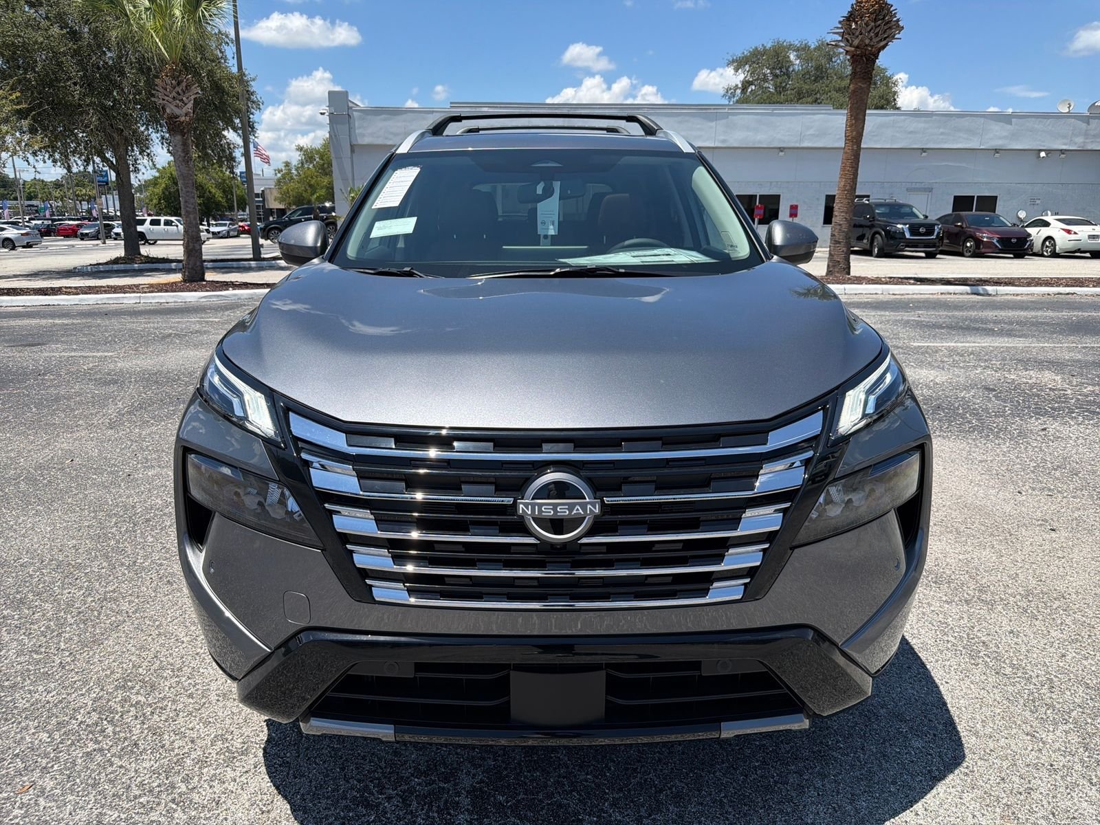New 2026 Gray Nissan Platinum image 9