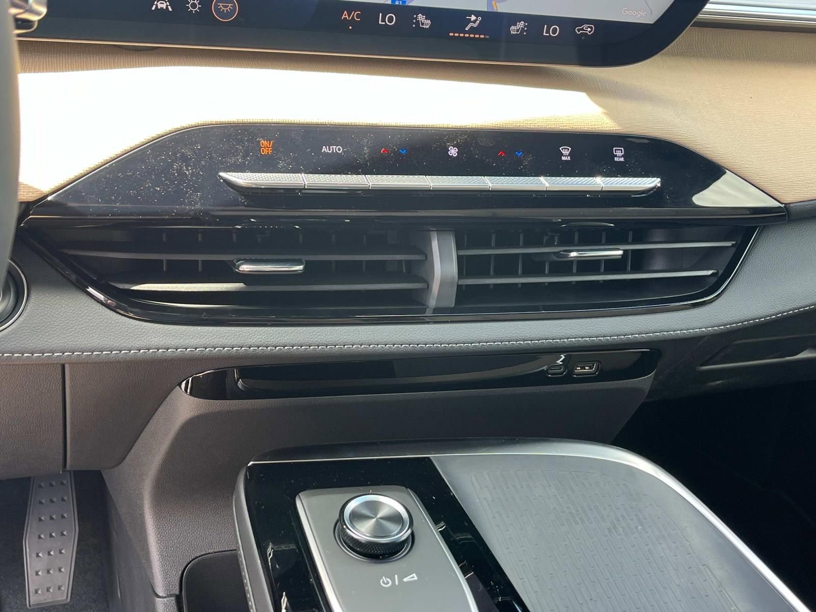 2026 Buick Enclave Preferred - Photo 30