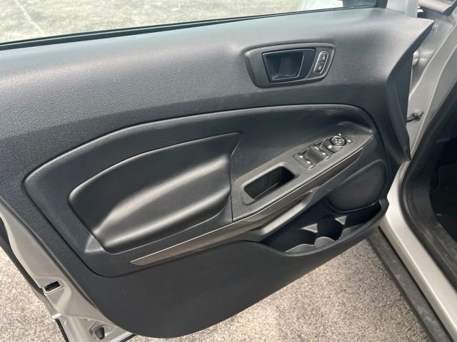 Used 2020 Silver Ford SES image 8