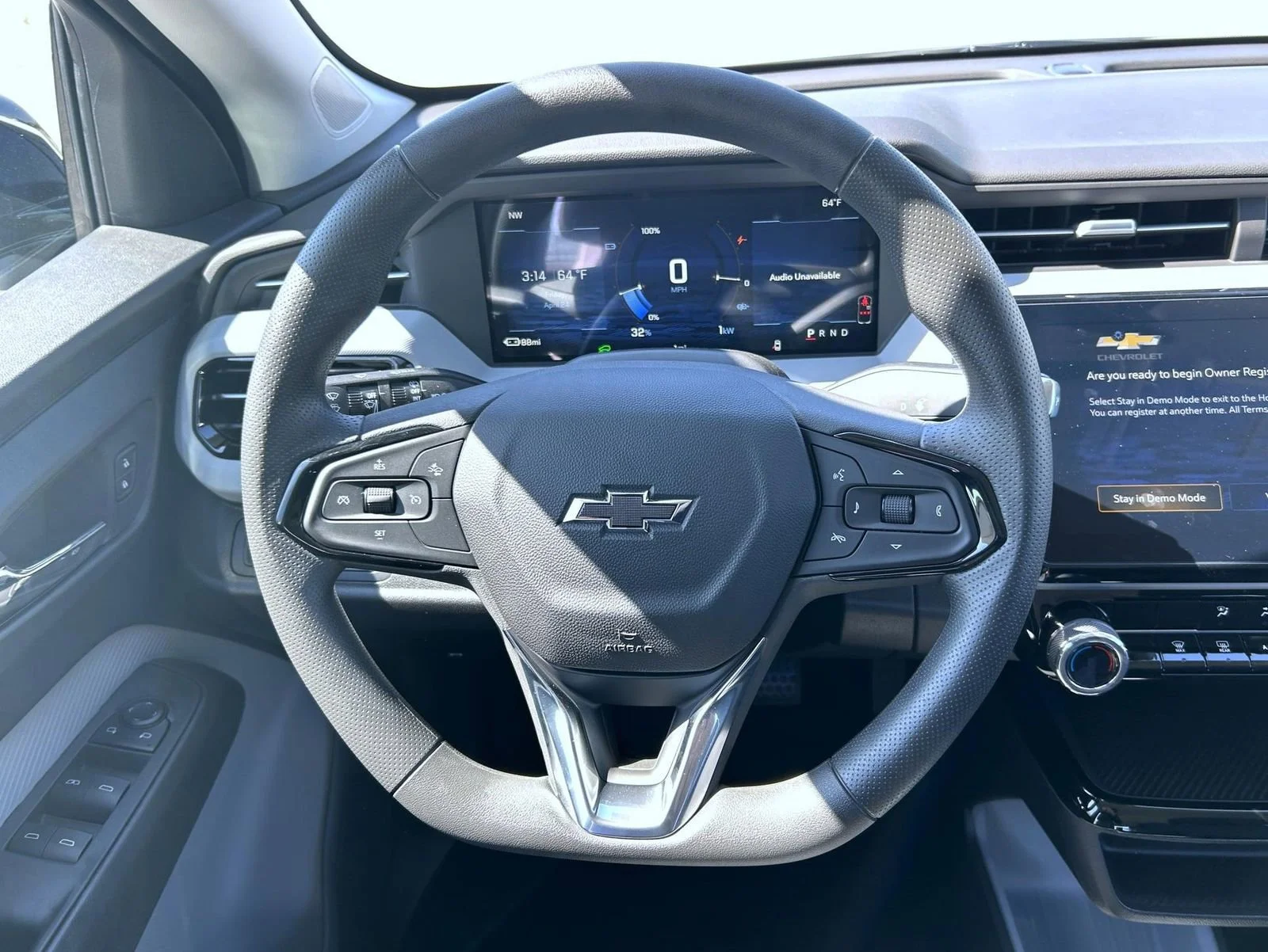 New 2027 Summit White Chevrolet LT image 11
