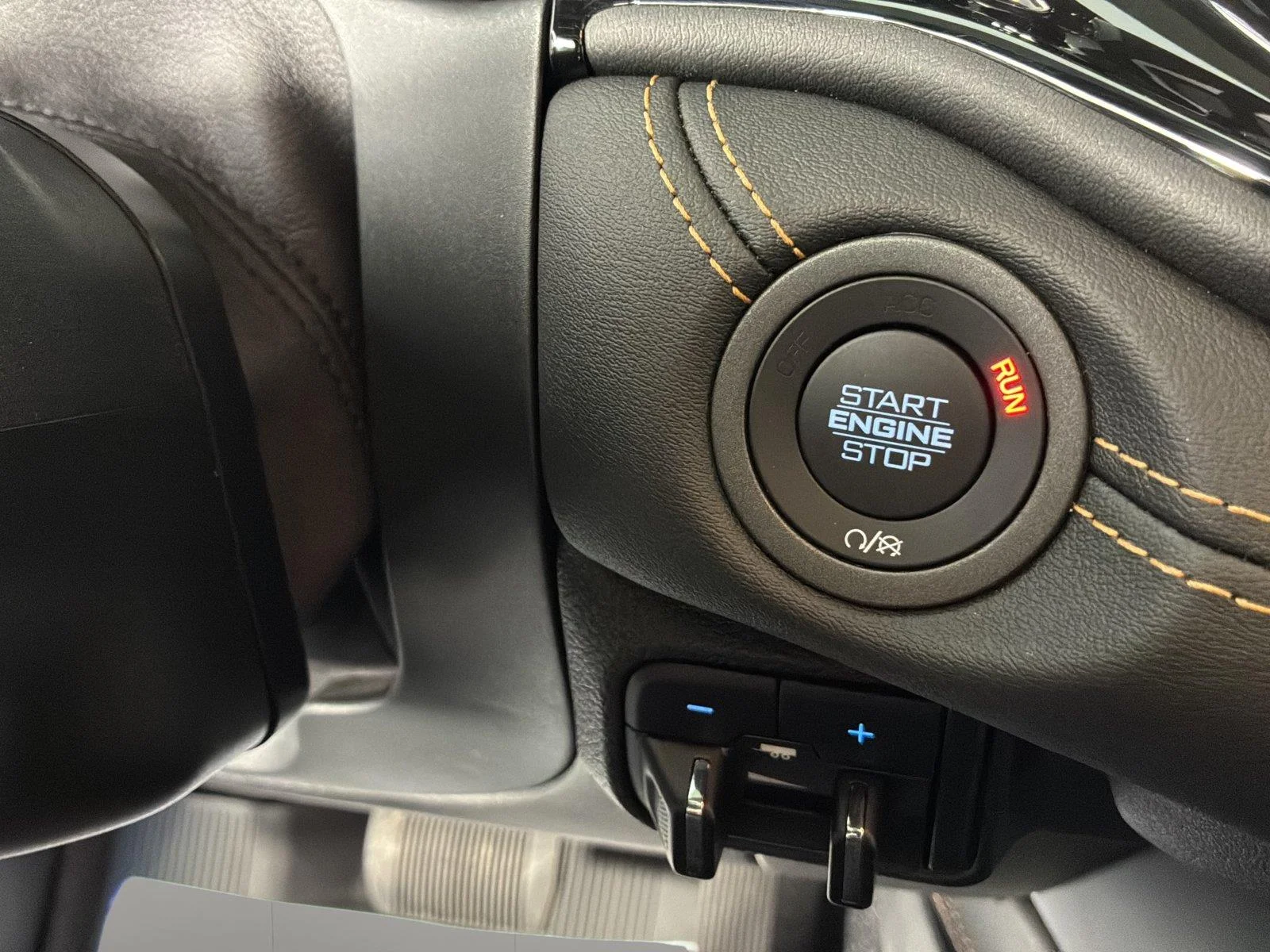 Used 2025 White Knuckle Clearcoat Dodge R/T 20th Anniversary Premium image 28