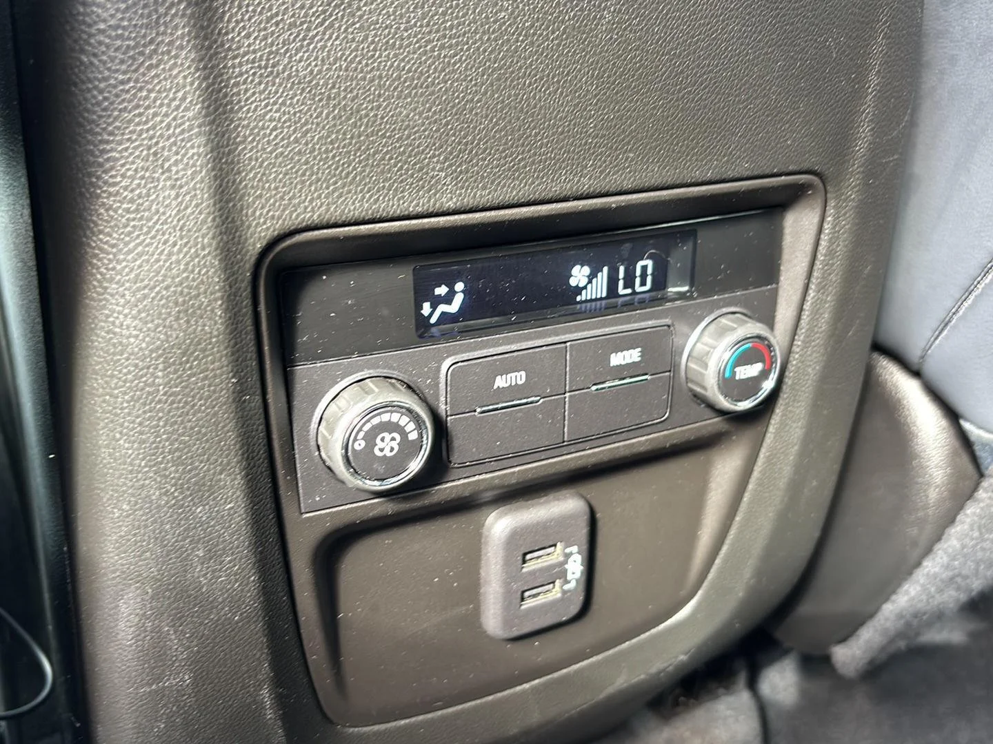 Used 2024 Emperor Blue Metallic Buick Essence image 23