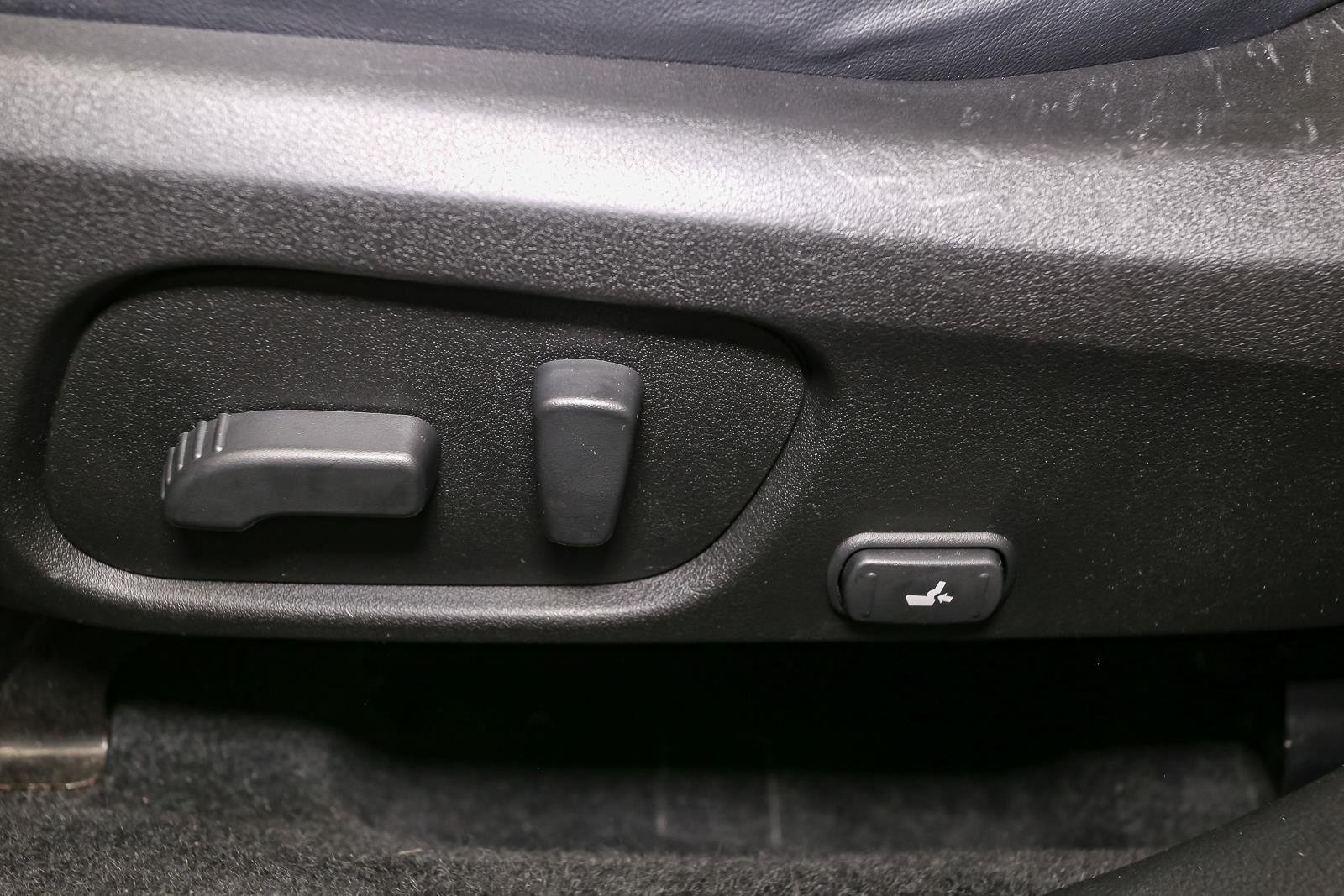 Used 2018 Dark Gray Metallic Subaru Premium Black Edition image 38