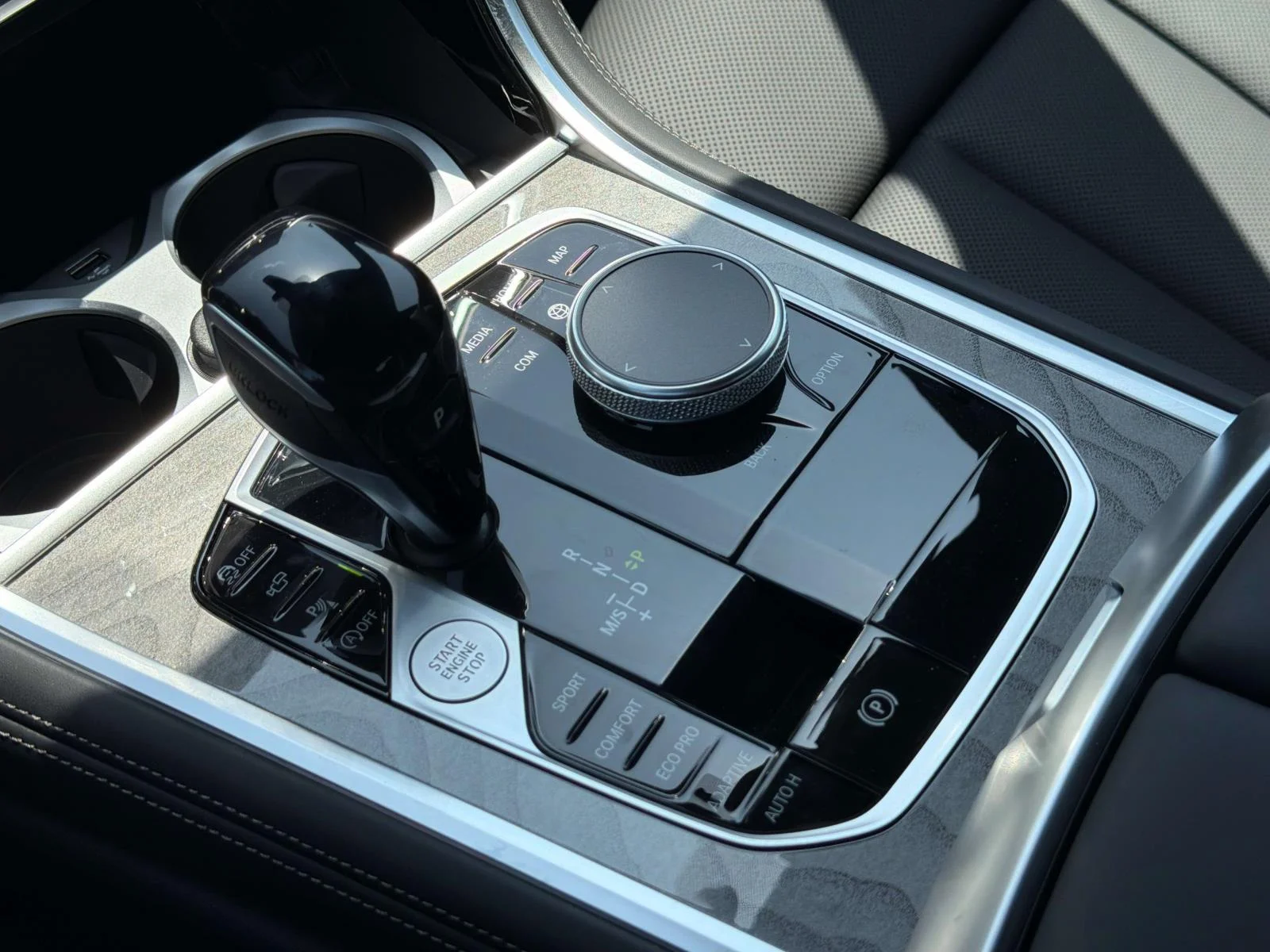 New 2026 Black Sapphire Metallic BMW 840i Gran Coupe image 23