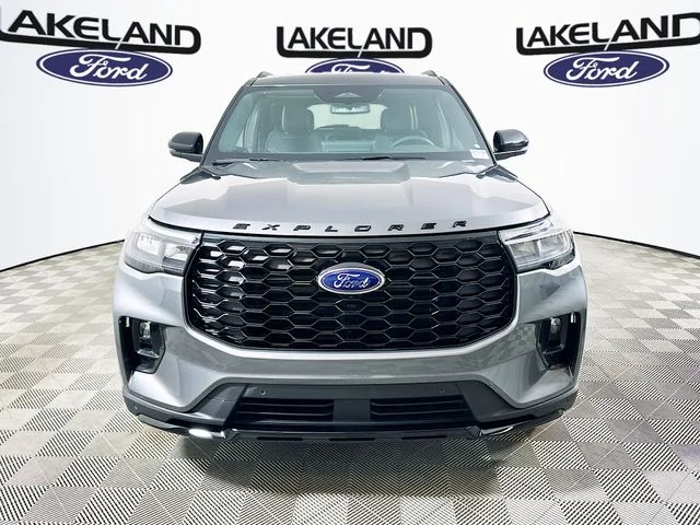 New 2026 Ford Explorer ST-Line