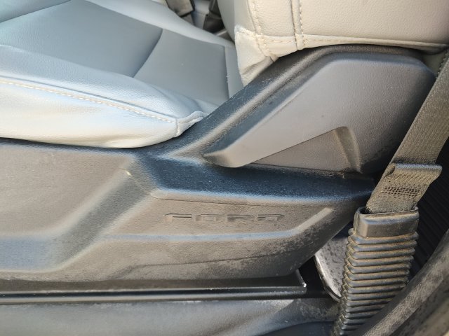 Used 2023 White Ford XL image 25