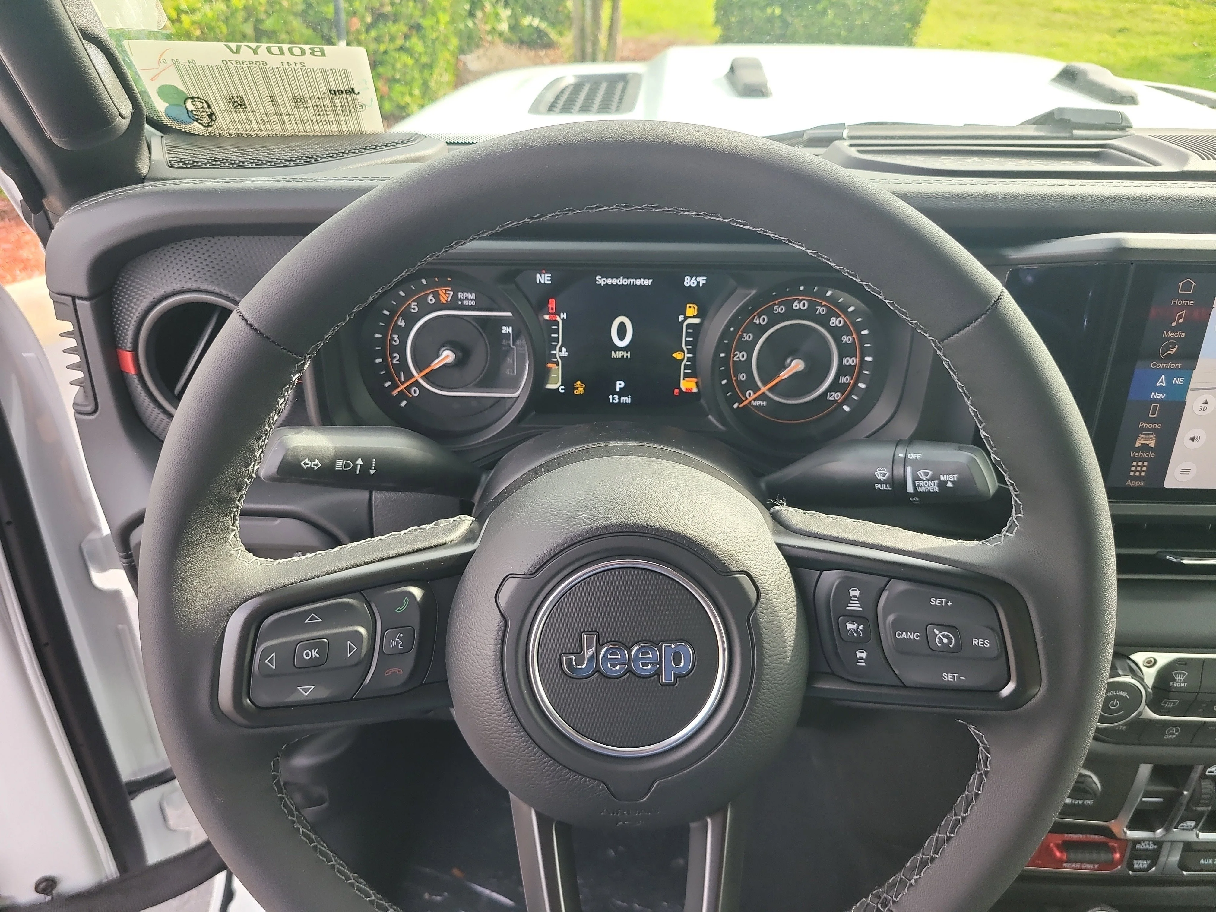 New 2026 Bright White Clearcoat Jeep Rubicon X image 19