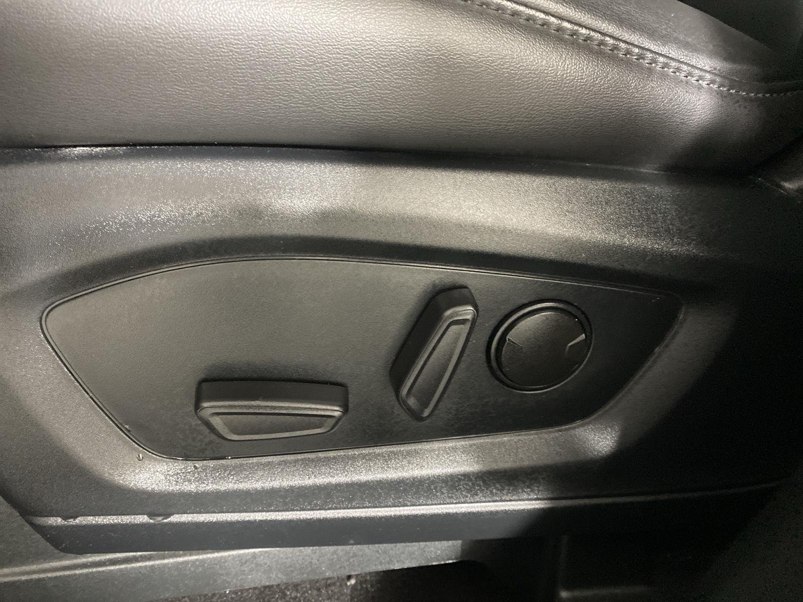 Used 2023 Agate Black Ford XLT image 14