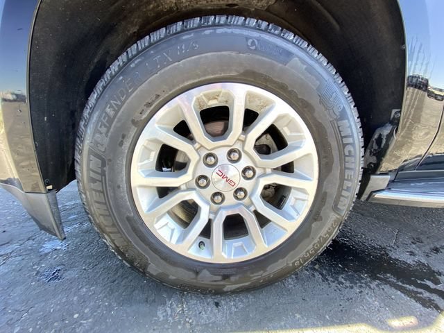 Used 2016 ONYX BLACK GMC SLT image 10
