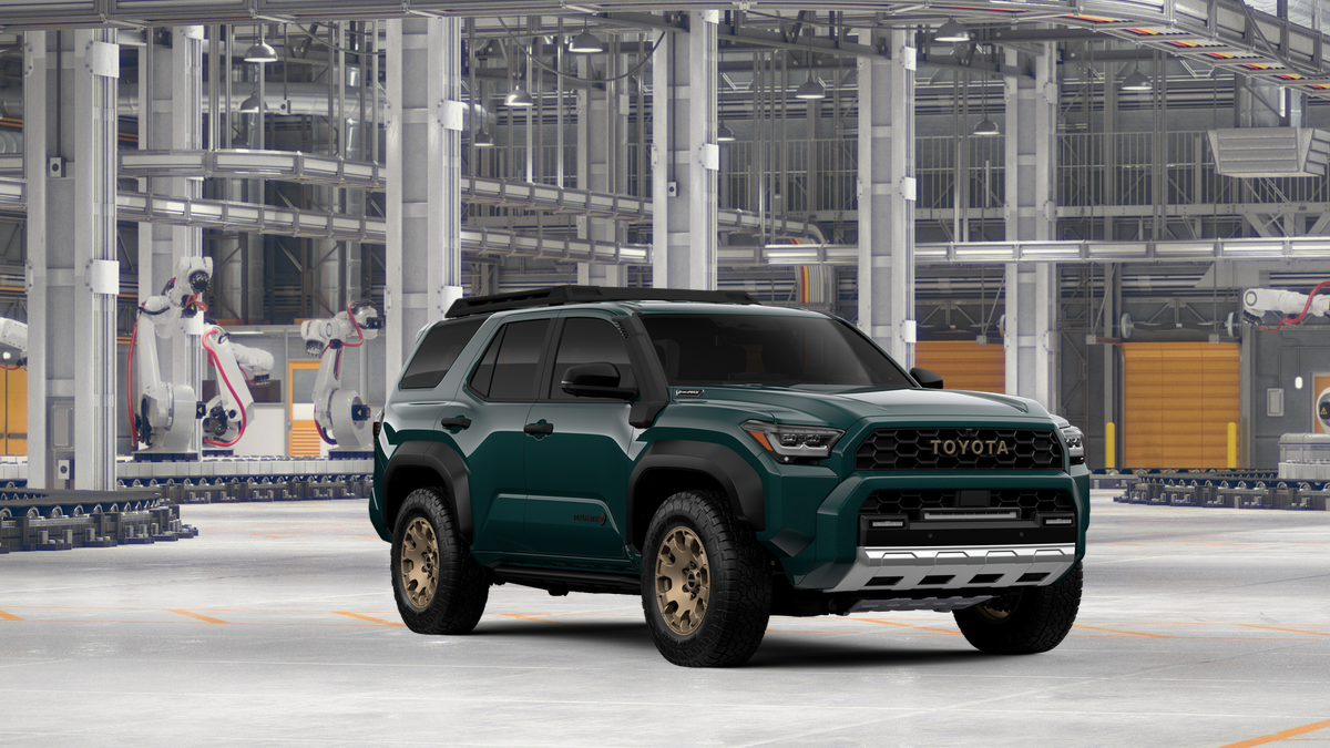 New 2026 Everest Toyota 4Runner Trailhunter image 17