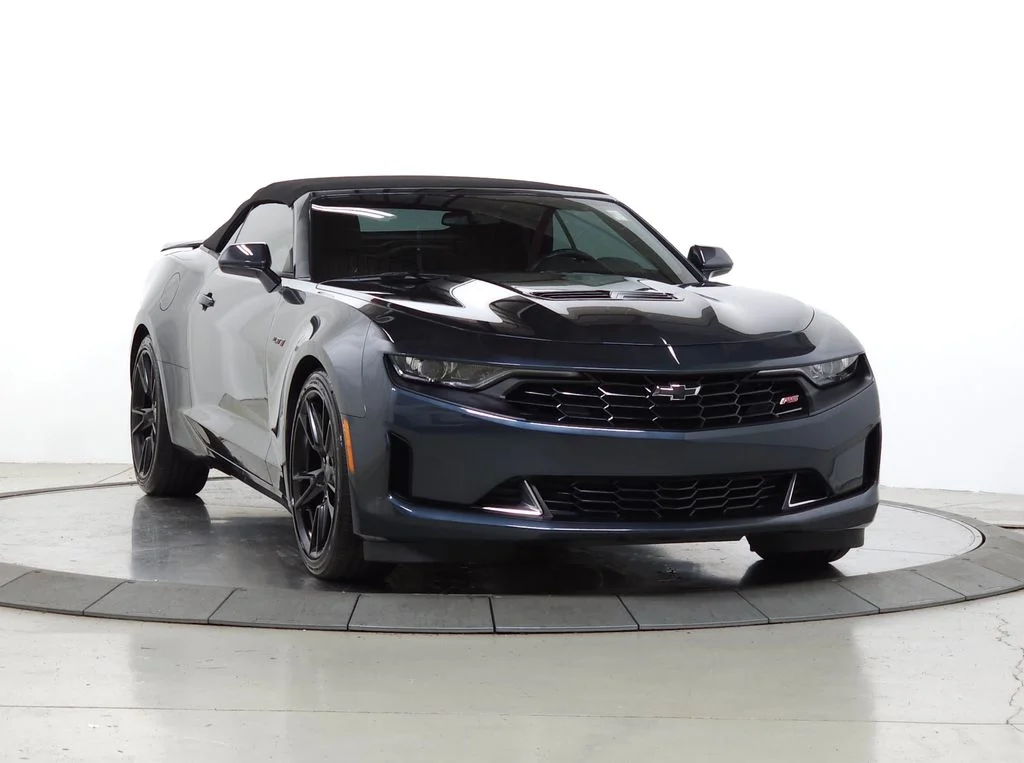 2021 Chevrolet Camaro 6.2 Convertible LT1's photo