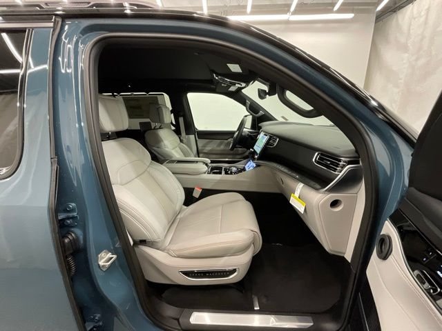 New 2026 Steel Blue Exterior Paint Jeep Summit Obsidian image 23