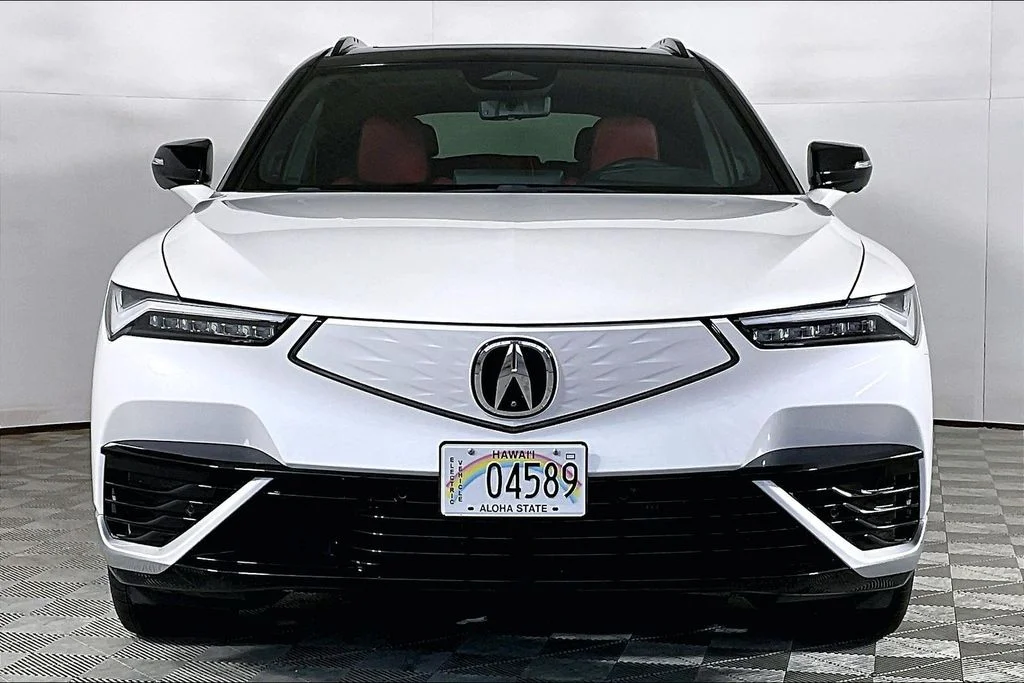 Used 2024  Acura Type S image 2
