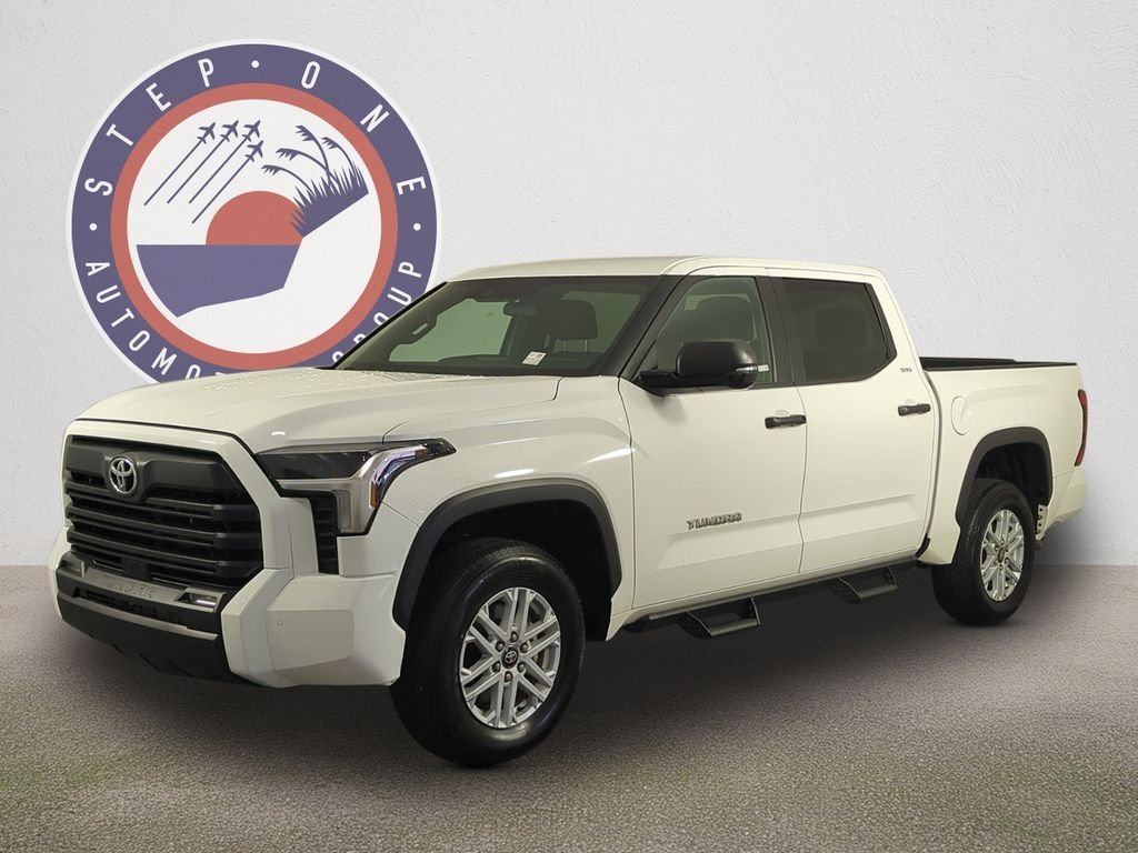 Used 2025 White Toyota SR5 image 1