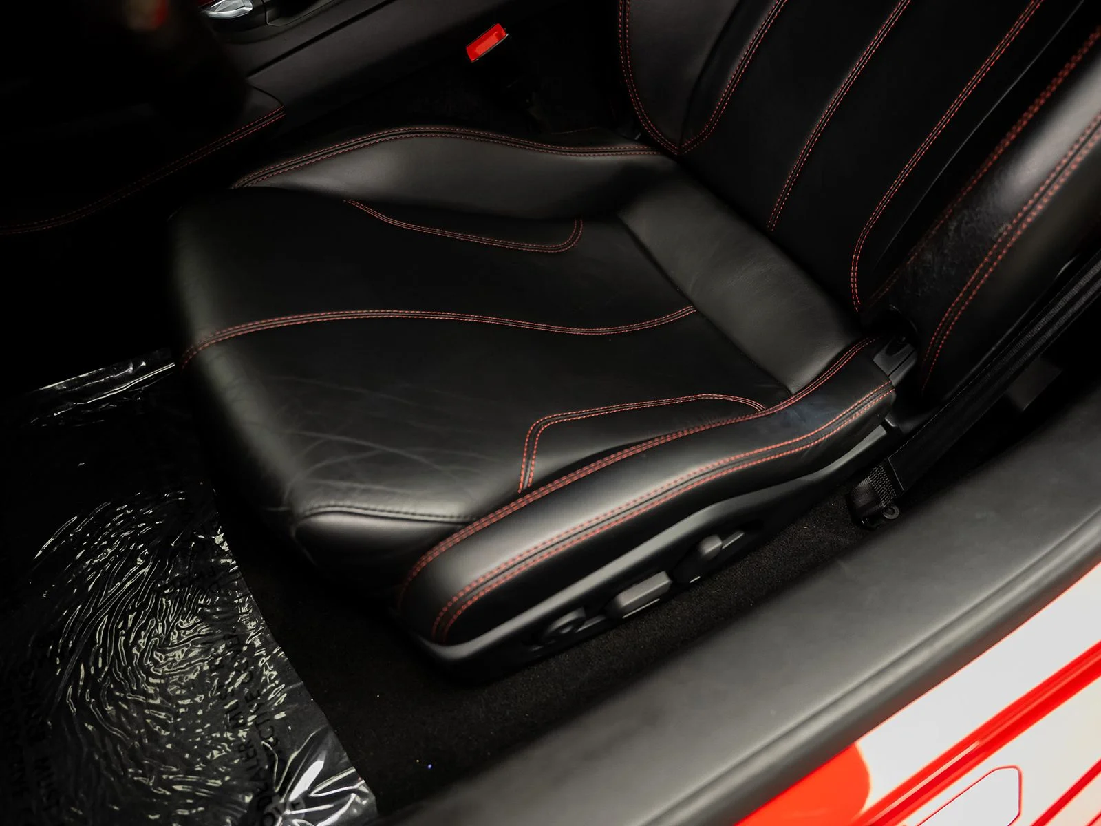 Used 2016 Red Lamborghini LP610-4 image 35