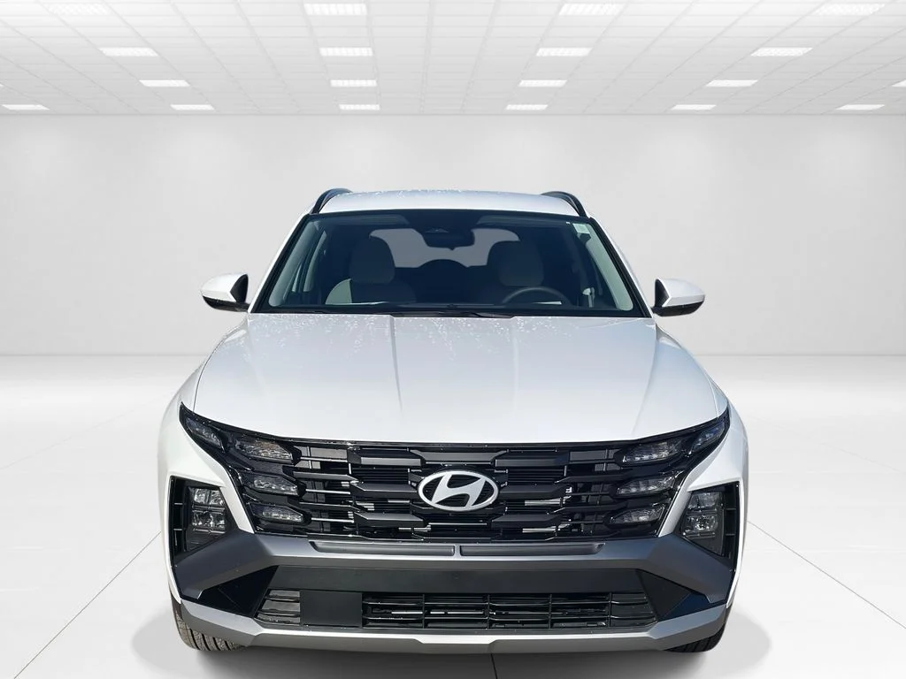 New 2026 White Hyundai SEL image 2