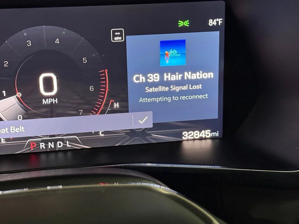 Used 2024 Onyx Black GMC Elevation image 33