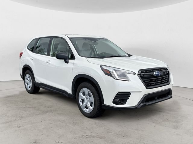 Used 2022 White Subaru  image 3
