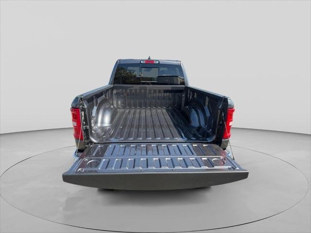 New 2026 Granite Crystal Metallic Clear-Coat Exterior Paint RAM BIG HORN image 19