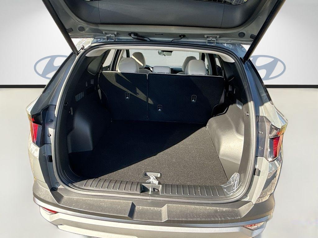 New 2026 Hampton Gray Hyundai SEL FWD image 19